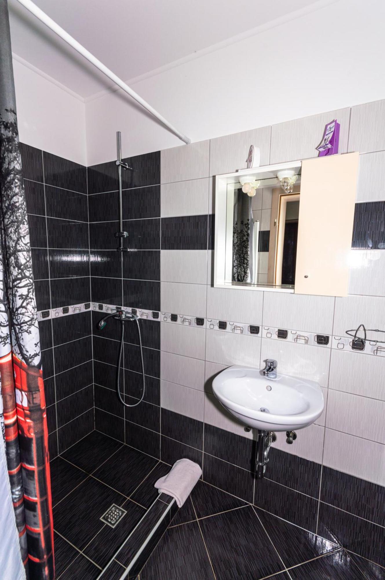 Apartman Nona Мотовун Екстериор снимка